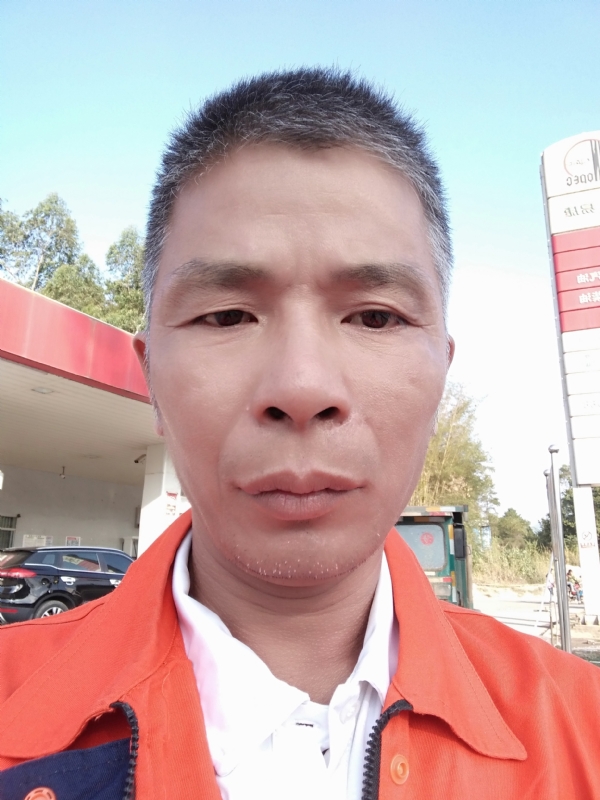 静候缘分的第一张照片--蒙山残疾人相亲网